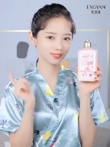 Original Japan Sakura Whitening Body Lotion Cherry Blossom Moisturizing Anti-Aging Skin Care Lotion 260ml