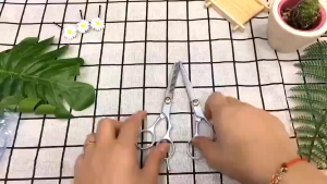 Hair Cutting Scissors - Flat Tooth Shear Design Professional Cutting Thinning Hairdressing Scissors