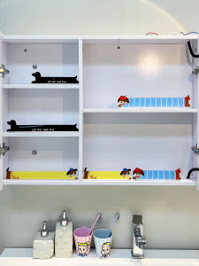 Cute Under-Mirror Storage Box Bathroom Cabinet Partition Anti-Fall Barrier Cover Board Plastic Organizer for Bathroom