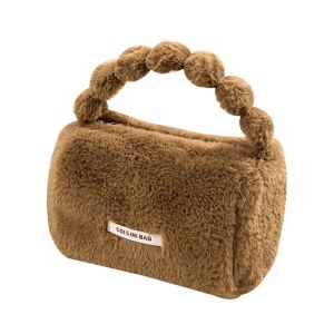 Portable Plush Makeup Storage Bag for Travelers B031