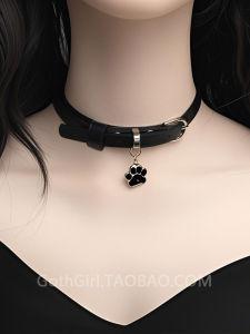 Black Retro Minimalist Leather Choker Necklace Womens Sweet Cool Cute Cat Claw Short Neck Ring Fashion Jewelry Accessory