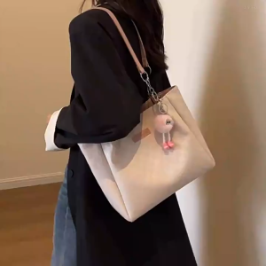 Túi tote nữ túi thời trang kẹp nách đeo vai da in vân phối màu tặng kèm móc gấu Thanhthushop68 024