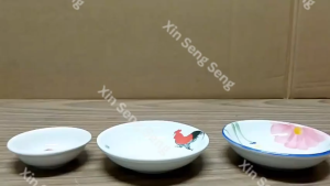 陶瓷精品怀旧农家风格公鸡酱料碟/粉色花纹小味碟 Ceramic boutique nostalgic farmhouse style rooster/Pink flower sauce plate