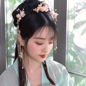 Set Perhiasan Rambut Hanfu Gaya China Modern Cantik - Jepit Bergerincing & Tusuk Konde Elegan