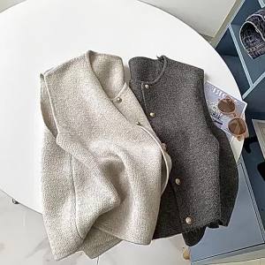 Design Focused Unique Fashion Style Elegant Single Metal Button Vest