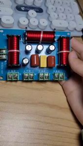 MẠCH PHÂN TẦN RCEDA 410 - 1 BASS +  1 MID + 2 TRÉP - DÙNG CHO DÀN LOA GIA ĐÌNH - PHÂN TẦN 4 LOA