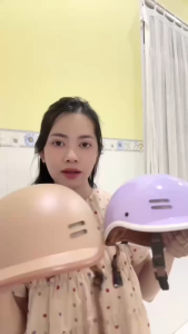 Mũ bảo hiểm xe máy kiểu cá heo chất lượng cao màu đầy đủ - bảo hành 12 tháng