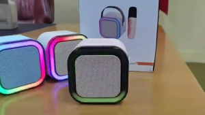 ( SIÊU RẺ ) Loa Bluetooth Karaoke K12 Tặng Mic Hát – Nghe Nhạc Hát Karaoke Di Động Tiện Lợi - Quà Tặng Cho Bé Yêu