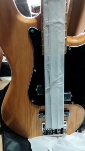 D&D Lightfoot PB 4S Bass Guitar (Natural)