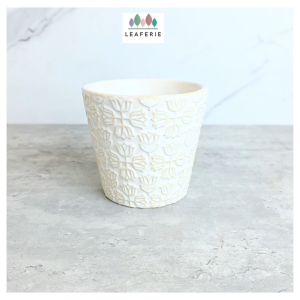 The Leaferie Collette Flowerpot . flowerpots . flower pot . plant pots . planter . planters