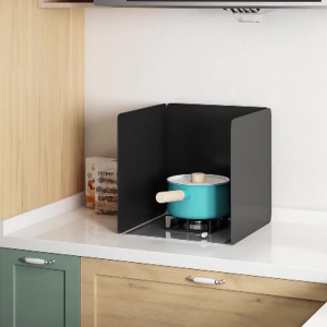 [⭐SG]Kitchen oil baffle cooking splash oil machine insulation folding oil baffle thickened Oil-proof splash guard 挡油板防油板
