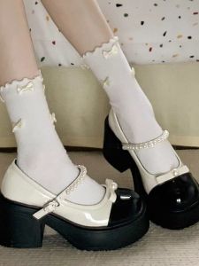 รองเท้าส้นหนา Mary Jane สำหรับผู้หญิง ทรงส้นหนาสไตล์ฝรั่งเศส รองเท้าส้นแบนแบบสวมสำหรับฤดูใบไม้ผลิและฤดูใบไม้ร่วง