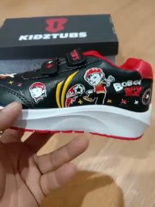 KIDZTUBS Sepatu Anak Perempuan Sepatu Sekolah Anak Perempuan Murah Karakter Kuda Pony Kitty Cantik Warna Hitam Ping Usia 6-10 Tahun Paud TK SD-KIDZTUBS 1732101324