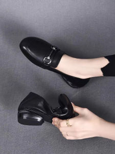 Comfortable British Style Womens Flats Soft Leather round Toe Slip-On Shoes Casual Fashion Single Shoes Soft Bottom Leather