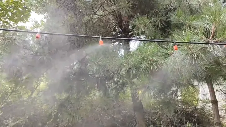 ชุดพ่นหมอกหัวสีส้มปรับละอองน้ำได้ 21 เมตร สำหรับรดน้ำต้นไม้อัตโนมัติ