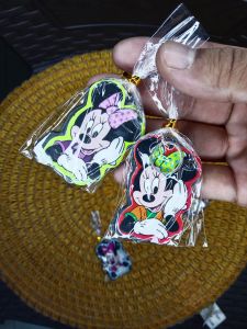 vania souvenir...Isi 100 pcs Gantungan Kunci Mickey Mouse Stiker KEREN