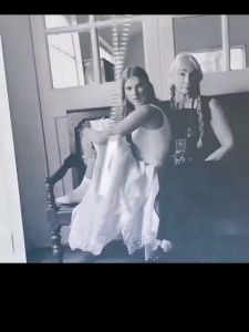 TERLARIS KALUNG TITANIUM PRIA WANITA LIONTIN BALOK KALUNG MODEL KOREA TERBARU