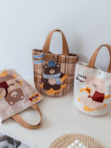 กระเป๋าถือทรงถังลายสก็อตสไตล์ใหม่ กระเป๋าสะพายไหล่ผ้าฝ้ายสำหรับผู้หญิง กระเป๋าสะพายข้างแบบลำลองสำหรับนักศึกษาและผู้ที่ทำงานในออฟฟิศ