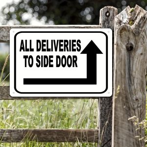 CIFbuy | 1pc Arrow Delivery Sign - Durable Rustproof Iron 20x30cm Outdoor Clear Direction for Drivers