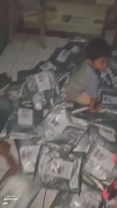 AWAS JAKET JEANS BORDIR EMBLEM PRIA DENIM BAHAN PREMIUM BLACK SANDWASH HITAM