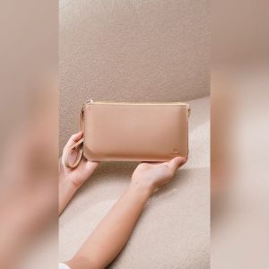Ví Yuumy ( Thời trang nữ kiểu cầm tay dáng dài - Ví da Seasand YV68)
