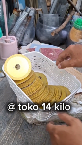 mata gerinda pisau tajam tebal poles pemotong potong motong besi kayu kramik granit serbaguna 4"