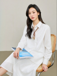 ESE·Y | Easy Care Loose Fitting Slimming Casual Shirt