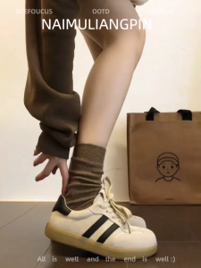 Naimu Liangpin Casual Sports Thick Bottom Soft Sole Trainer Shoes Korean Style School Sports Flat Heel round Toe Mixed Material
