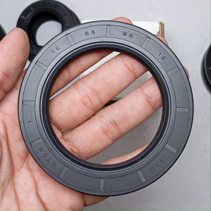 Seal Tc 65 95 12 TTO Original TTO INB JOGJA