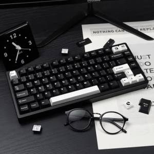 180 Keys GMK Black And White Keycaps Cherry Profile Double Shot PBT Keycaps Large sets For MX Mechanical Keyboard ISO 7U Keys