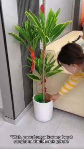 【i.Rumah】Universal Pots Bottom Tray Moveable Wheels Heavy Duty Plastis Round Garden Plants Flower