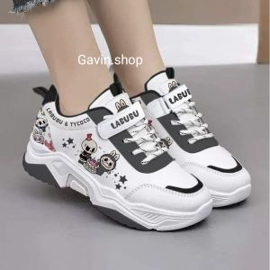 Sepatu Fashion Boneka Labubu Sneakers Anak Wanita/perempuan/cewek warna abu dan Cokelat Buat Paud Tk Sd Size 26-35