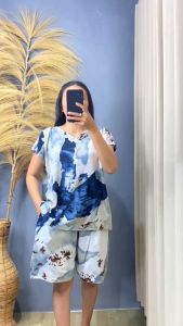 Setelan Piyama Rayon Premium Motif Geometris/Stripes Jumbo - Celana Pendek & Kaos Kerah V-Neck