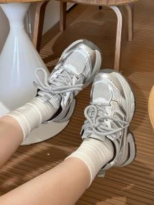 White Cotton Mid-Calf Spring Autumn Style Womens Socks Breathable Moisture Wicking Home Comfort Stockings Three Pair Set