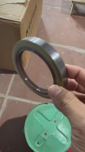 Phớt may ơ xe kia 14 tấn 65x90x13 lắp may ơ xe k165 k2700 k3000 hàng thép cao cấp