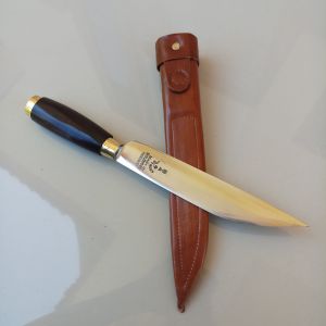 PISAU CAP GARPU LOKAL 18 CM
