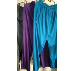 Celana Panjang Nyaman untuk Sehari-hari: Pilihan Celana Panjang Polos Wanita