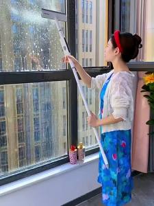 BAOJIAJIE | Water Spraying Glass Cleaning Tool