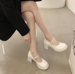 plus Size Womens Wide Foot Accommodated Mary Jane Shoes White Thick Heel Spring Autumn Korean Style round Toe Rubber Outsole