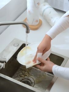 【READY STOCK】(20x20) 50 pieces Roll Cleaning Cloths Lazy Rags Dry Washable Disposable Dish Paper Towel Cloth 厨房纸巾懒人抹布