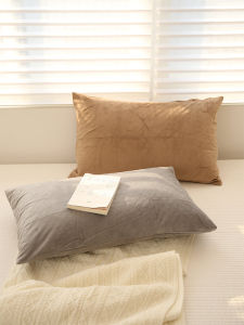 ปลอกหมอนกํามะหยี่เรียบง่ายที่หูปลอกหมอนเพิ่มความหนาสําหรับฤดูหนาวปลอกหมอนแบบซองจดหมายสองด้าน48*74