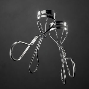 shu uemura ชู อูเอมูระ eyelash curler ที่ดัดขนตา เพื่อขนตางามงอนได้อย่างใจ ไม่ทำให้ขนตาหัก ดีไซน์เหมาะกับรูปตาชาวเอเชีย