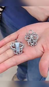 T.Z. คลิปติดเสื้อกันหนาว คาร์ดิแกน ดอกไม้แกะสลักแบบย้อนยุค คลิปหนีบผ้าคลุมไหล่ Cardigan pin