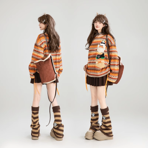 KEIKO | Thin Fall Vintage Floral Applique Striped Sunset Orange Knitwear