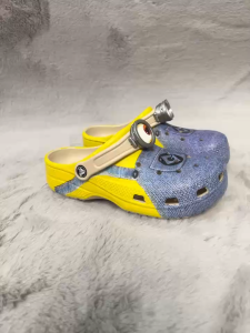 Casual beach slides and sandals Alliance Series lightweight and non-slip.