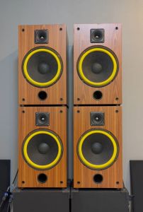 ตู้ลำโพงพร้อมใช้งานขนาด 10 นิ้ว ดอกOBOM พร้อมเสียงแหลมในตัวแบบซุบเปอร์ทวีเตอร์ 3.5 นิ้ว แพ็คคู่สีส้มลายไม้ (จำนวน2ตู้) Top_skyShop Obom ลำโพง Obom - Lazada