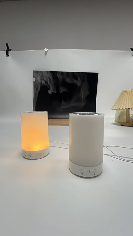 (IN STOCK) LORDWEY | 150ML Ultrasonic Wood Grain Essential Humidifier Air Humidifier for Bedroom Office Home 7 Color LED Light Aromatherapy Diffuser