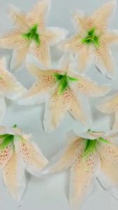 1 PCS Kuntuman Bunga Lily Tiger Artificial / Kelopak Lili Casablanca Artifisial Dekorasi Import untuk Hiasan Dekorasi Wedding atau Pelaminan dan Rangkaian Buket