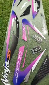 Striping Lis Ninja Ss & Bahan Bening Polet Transparan: Aksesoris Motor Desain Stylish