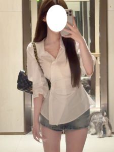 Slim Fit White Polo Collar Shirt for Women Button-up Ruched Design Slimming Effect Cotton Blouse New Summer Arrival